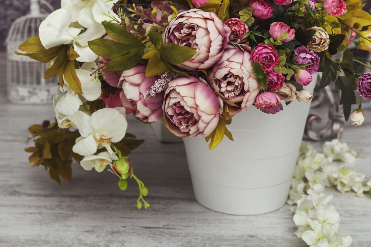 Floral Design for Your Home: Style, Stems & Staying Power